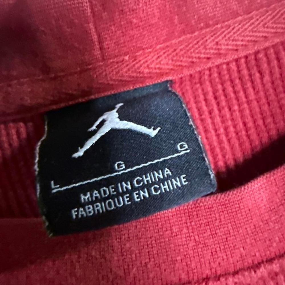 Y2K Jordan red long sleeve thermal shirt Size L - Picture 3 of 5